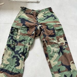 Urban outfitters camo cargo pants